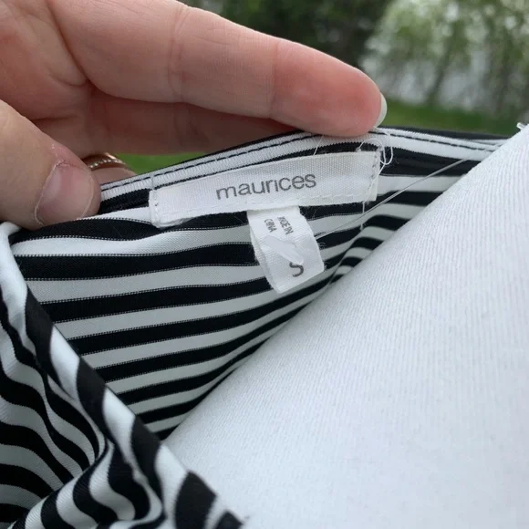 •Striped Maurice’s dress - Picture 4 of 4